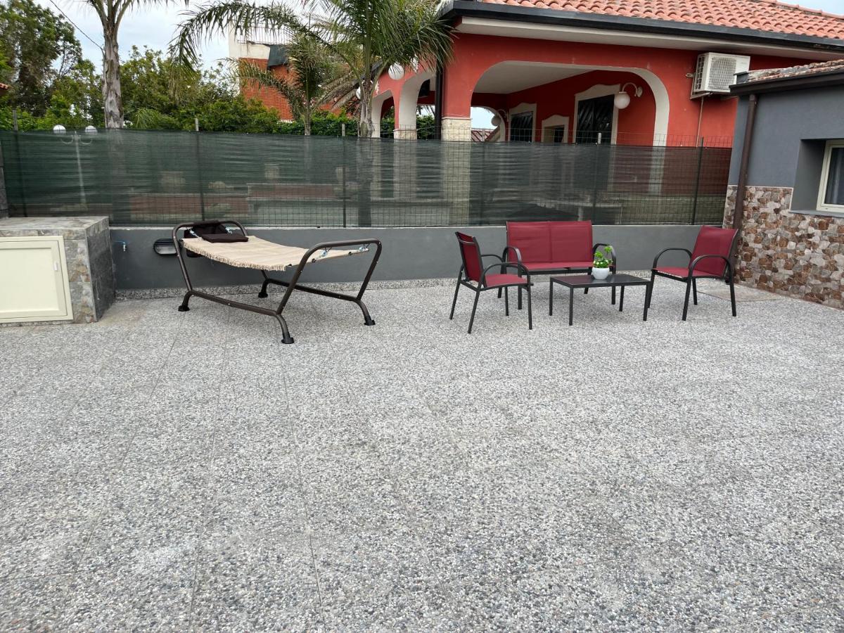 Ferienwohnung Baciati Dal Sole Catania Exterior foto